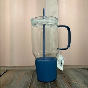 Target Bullseye Playground 33 oz Clear Glass Tumbler Blue Easter Spring w/ Boot